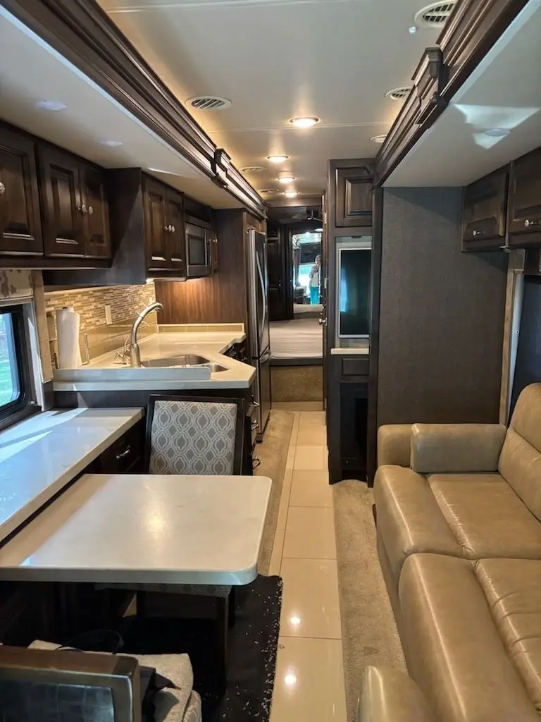 2016 Tiffin Motorhomes Allegro Red Class A Motorhome