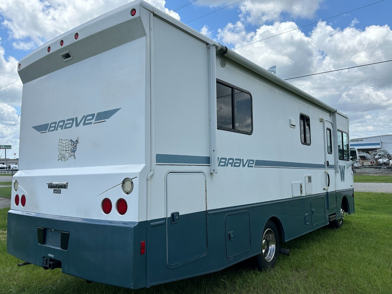 2016 Winnebago BRAVE