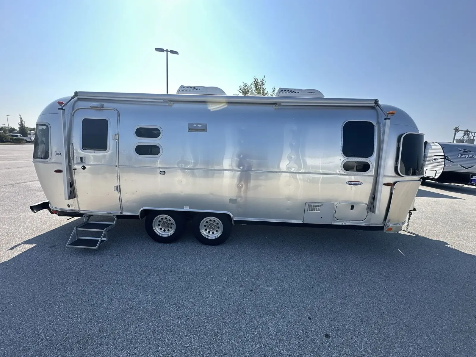 2017 Airstream International Serenity