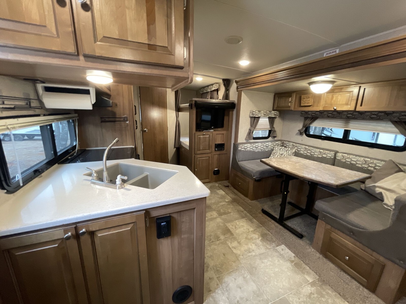 2017 Forest River FLAGSTAFF