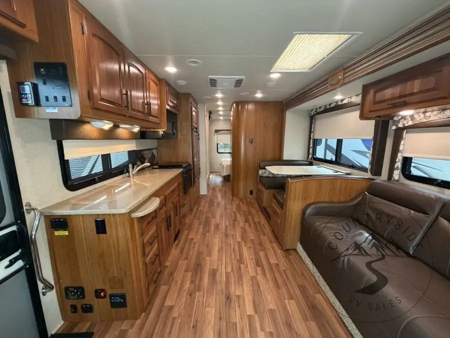 2017 Jayco Greyhawk 29MV Class C