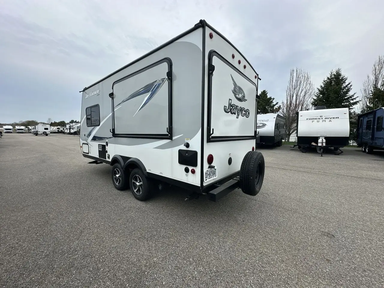 2017 Jayco Jay Feather 7'