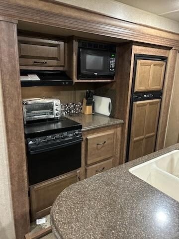 2017 Starcraft Autumn Ridge Grand Touring Travel Trailer