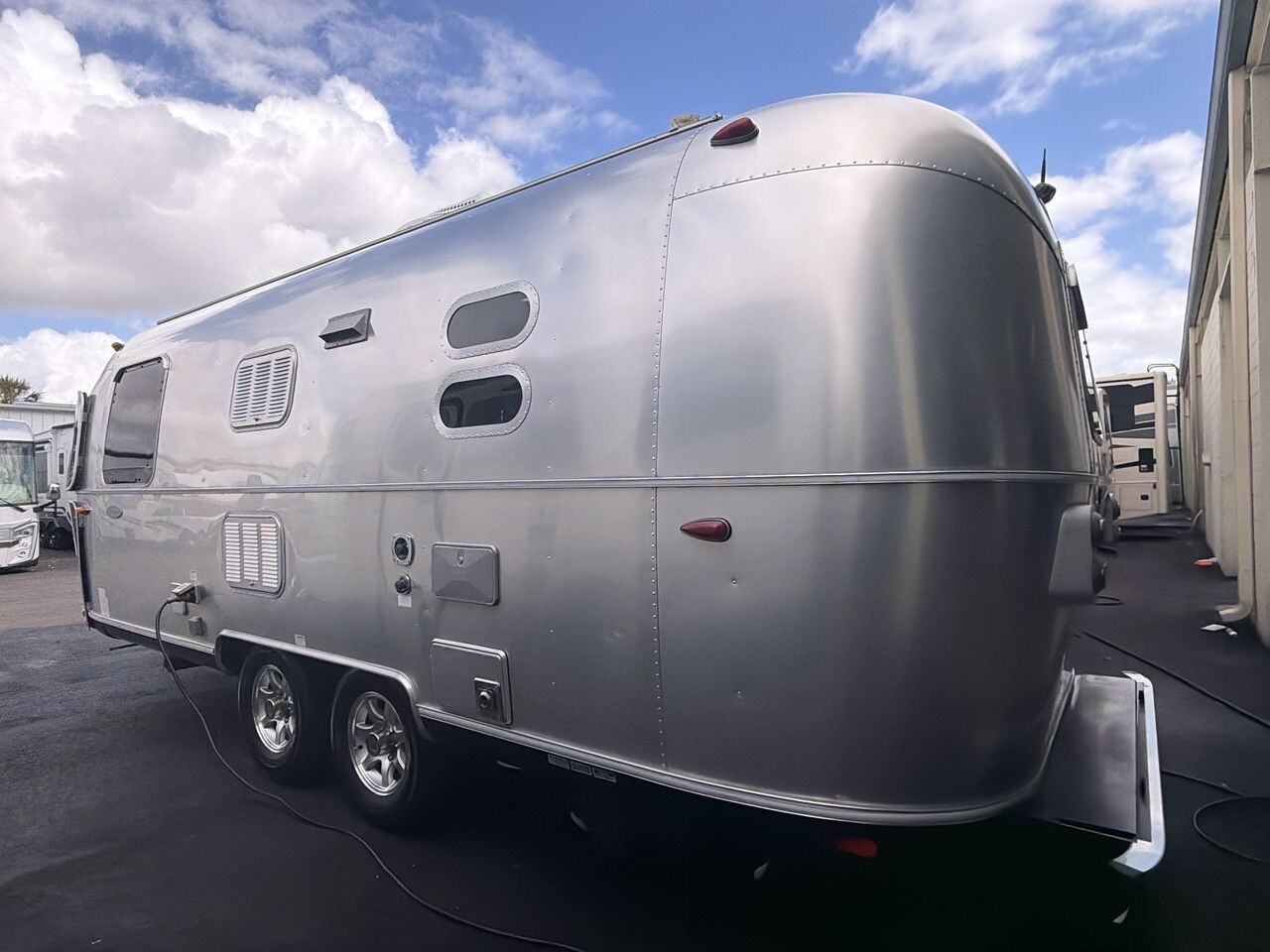 2018 Airstream Flying Cloud