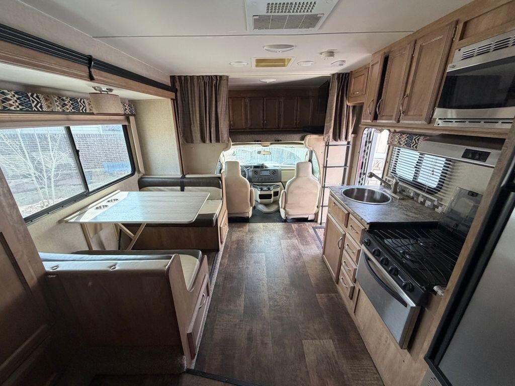2018 Gulf Stream Conquest Class C Motorhome