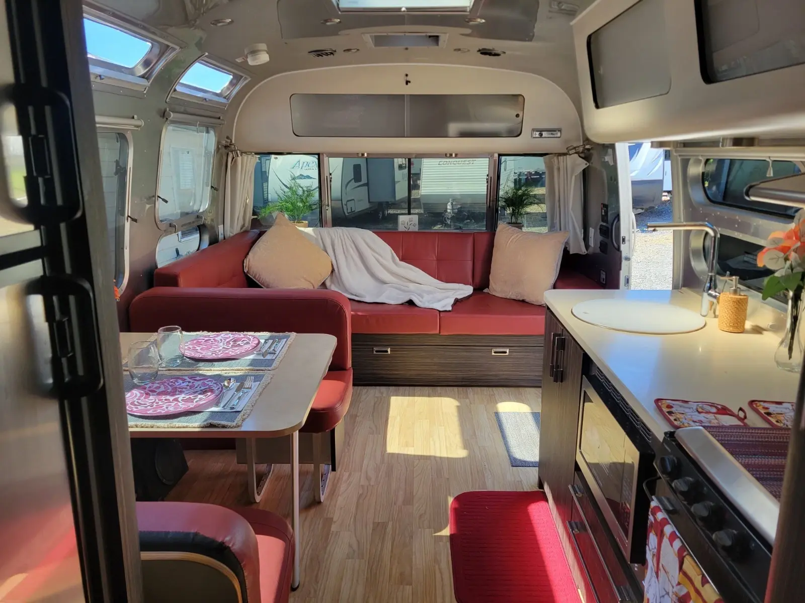 2019 Airstream 30RB Queen Signature Series Toy Hauler