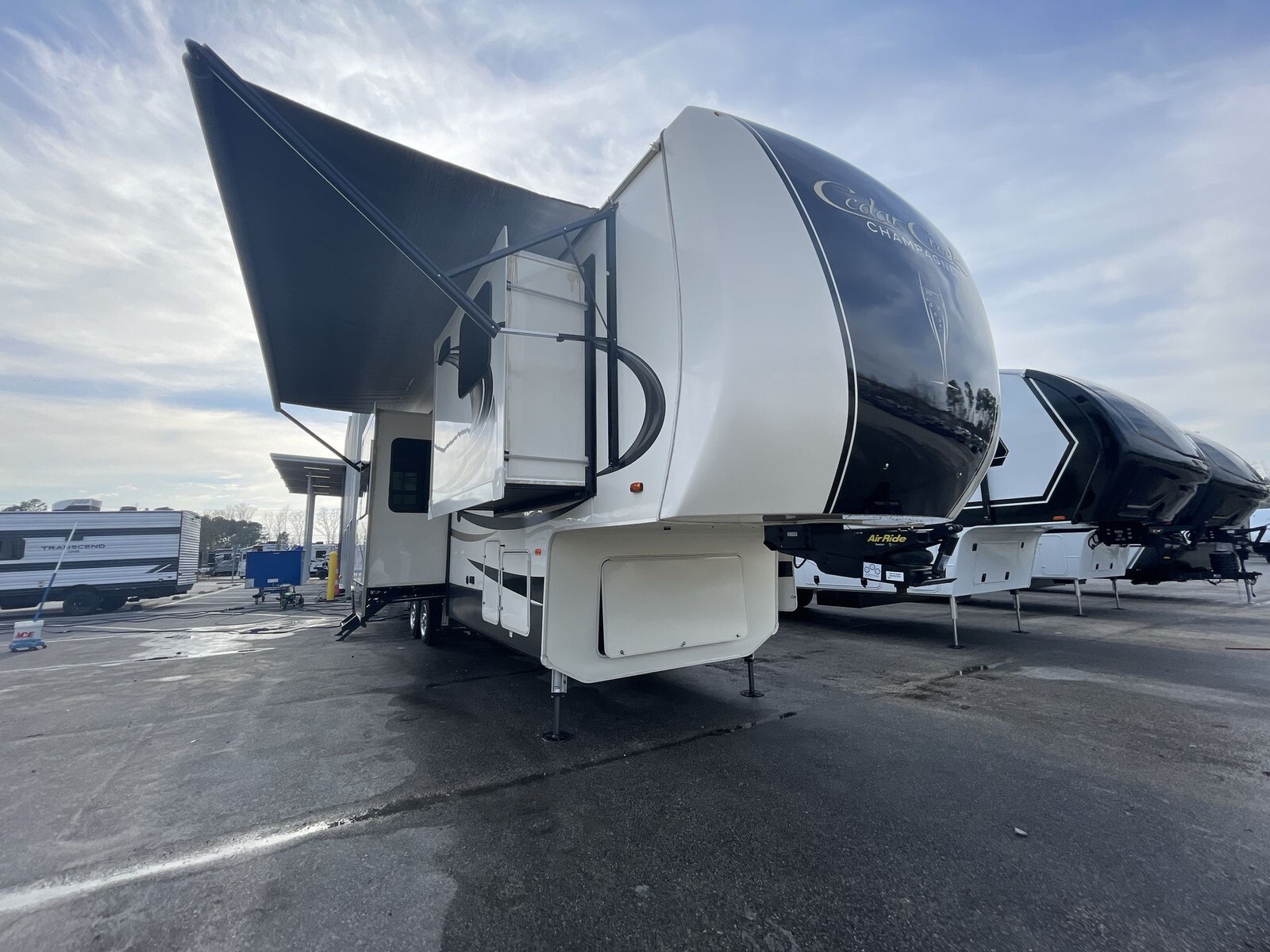 2019 Forest River Cedar Creek Champagne