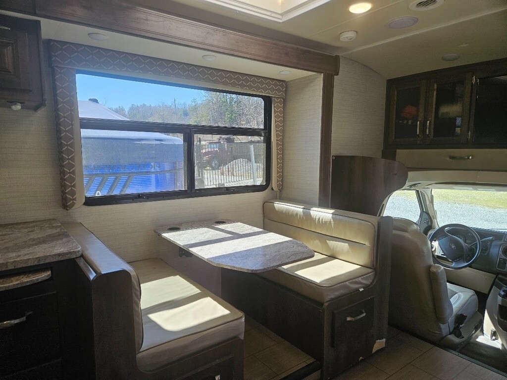 2019 Jayco Greyhawk Motorized Class C