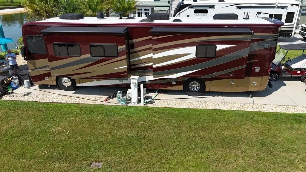 2019 Allegro RED 37PA Motorized Class A
