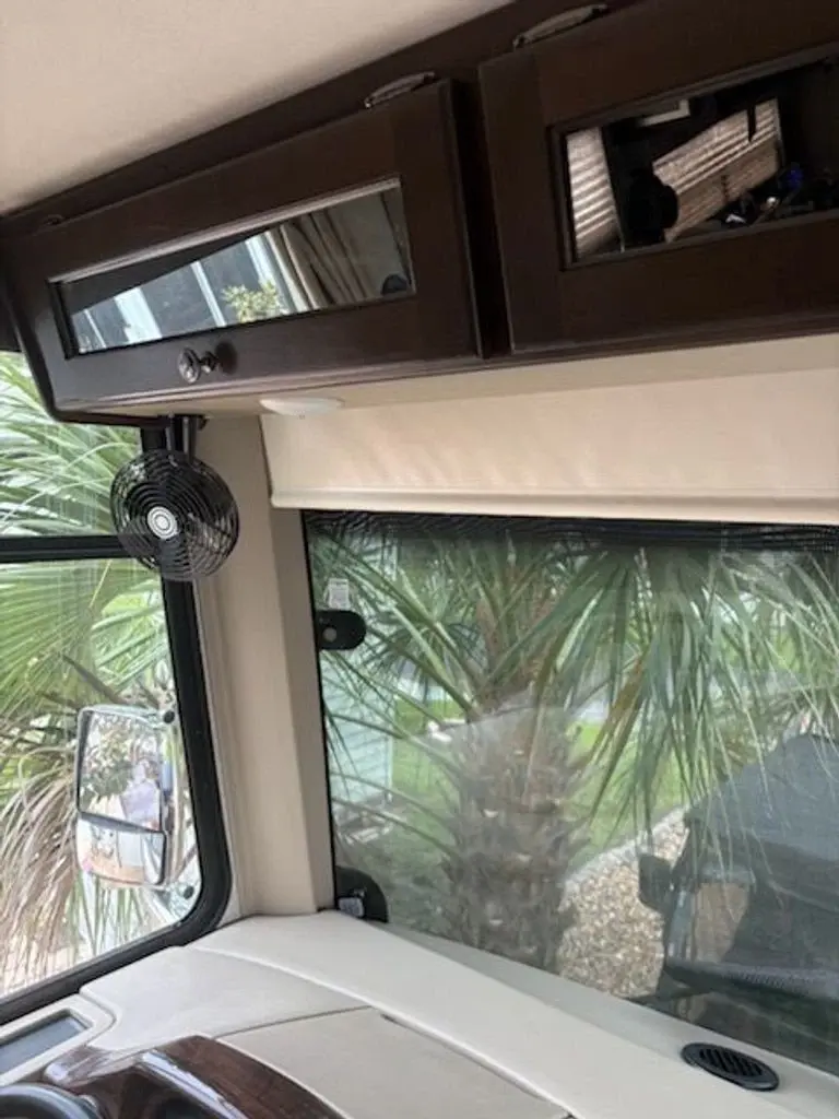 2020 Thor Motor Coach Windsport Class A Motorhome