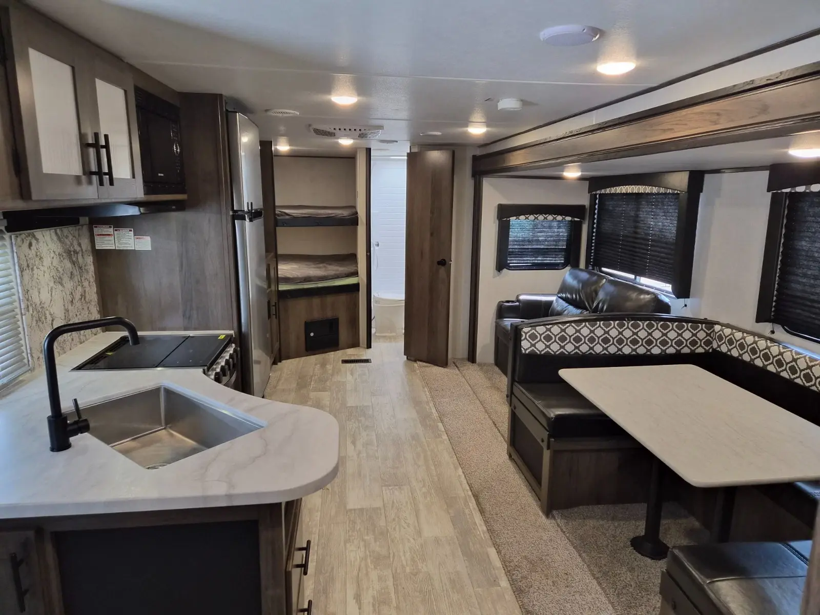 2021 Forest River Avenger LT 17FQS Travel Trailer