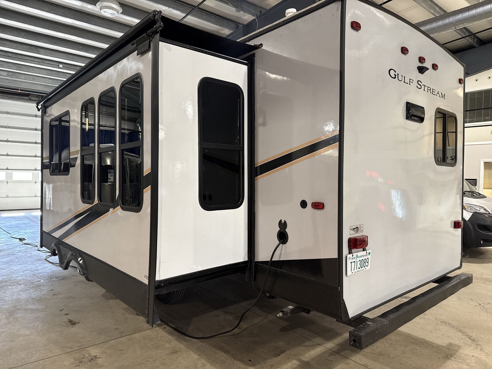 2021 Gulf Stream Conquest