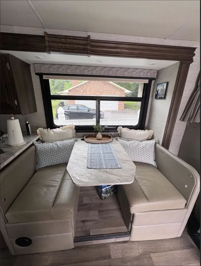 2021 Jayco Greyhawk Class C Motorhome