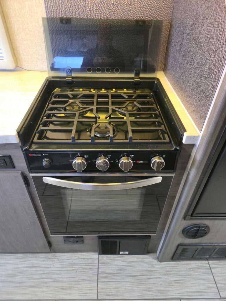 2022 Lance Travel Trailer Travel Trailer