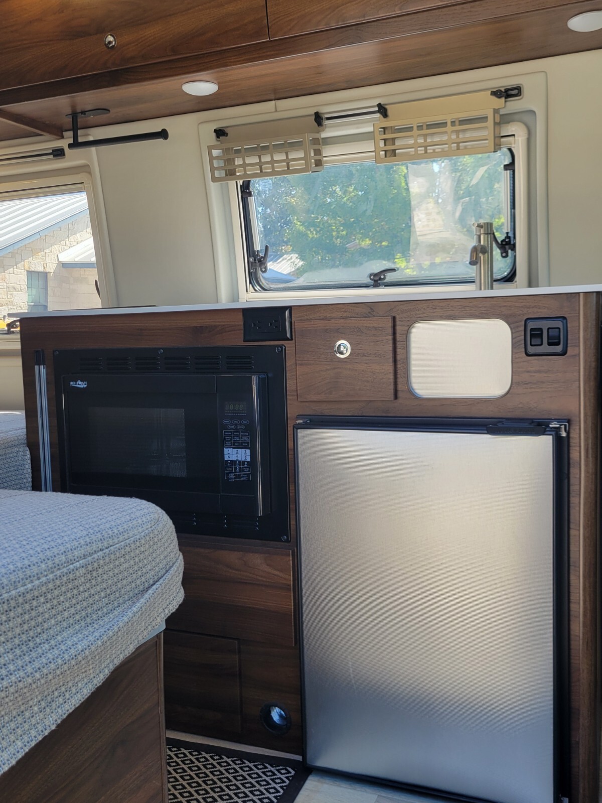 2023 Winnebago Boldt