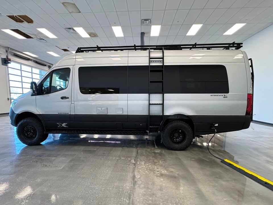 2024 SILVER Airstream Interstate Crew Van