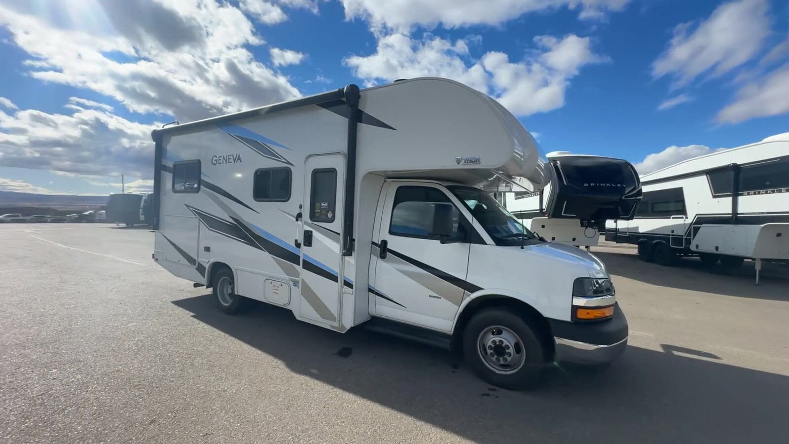 2024 Thor Motor Coach Geneva