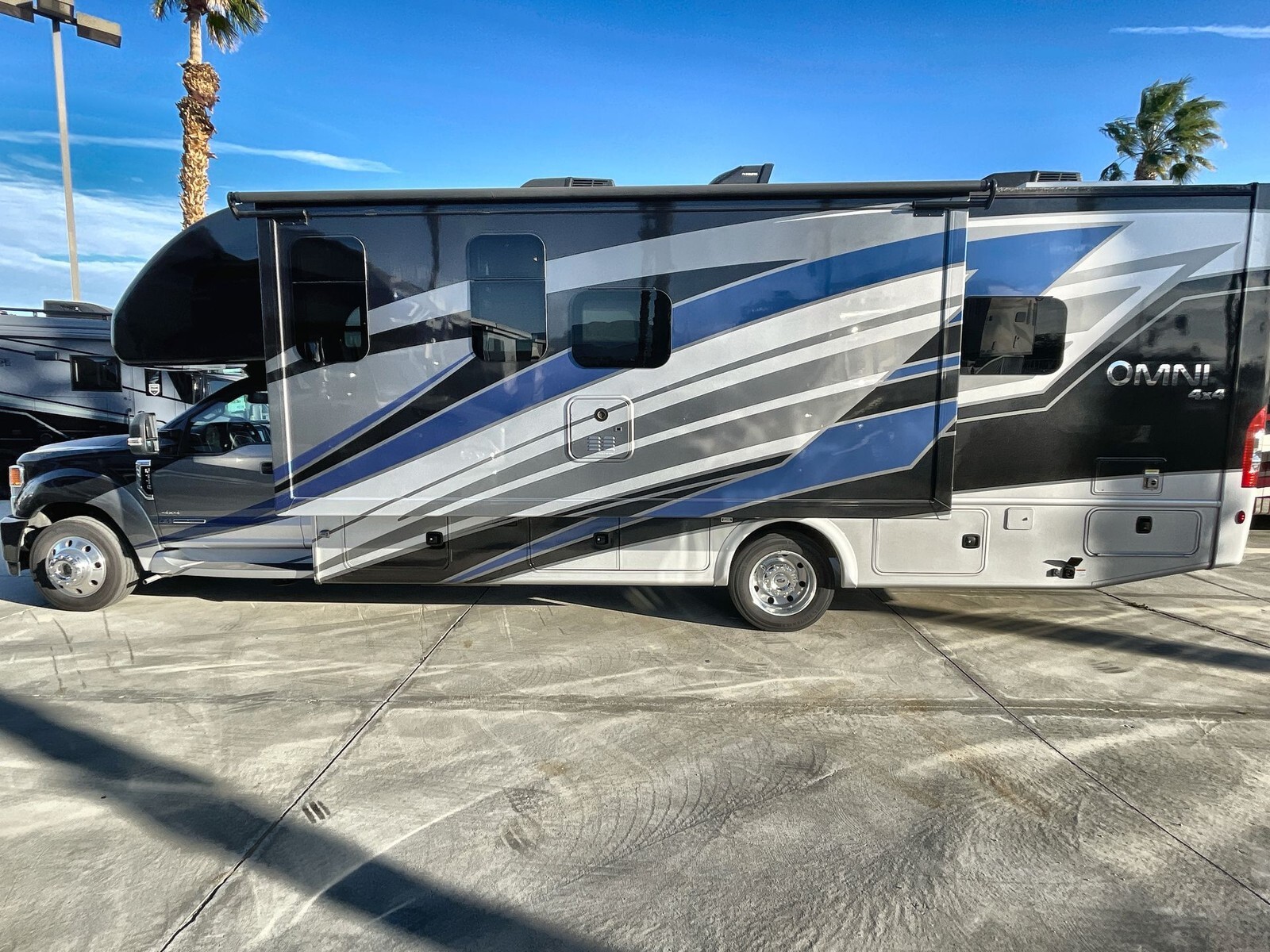 2024 Thor Motor Coach Omni