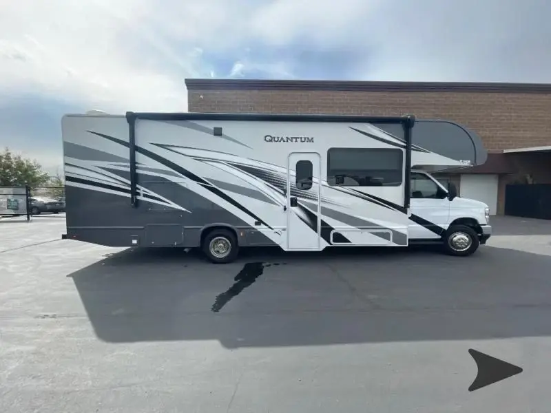 2024 Thor Motor Coach Quantum Motorized Class C