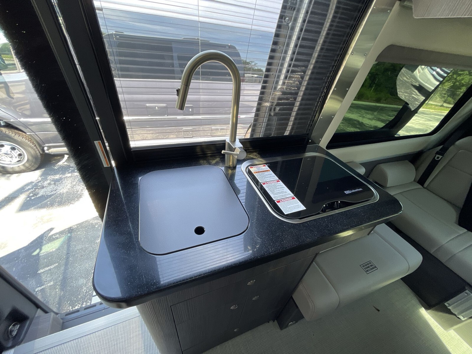 2025 Airstream Interstate