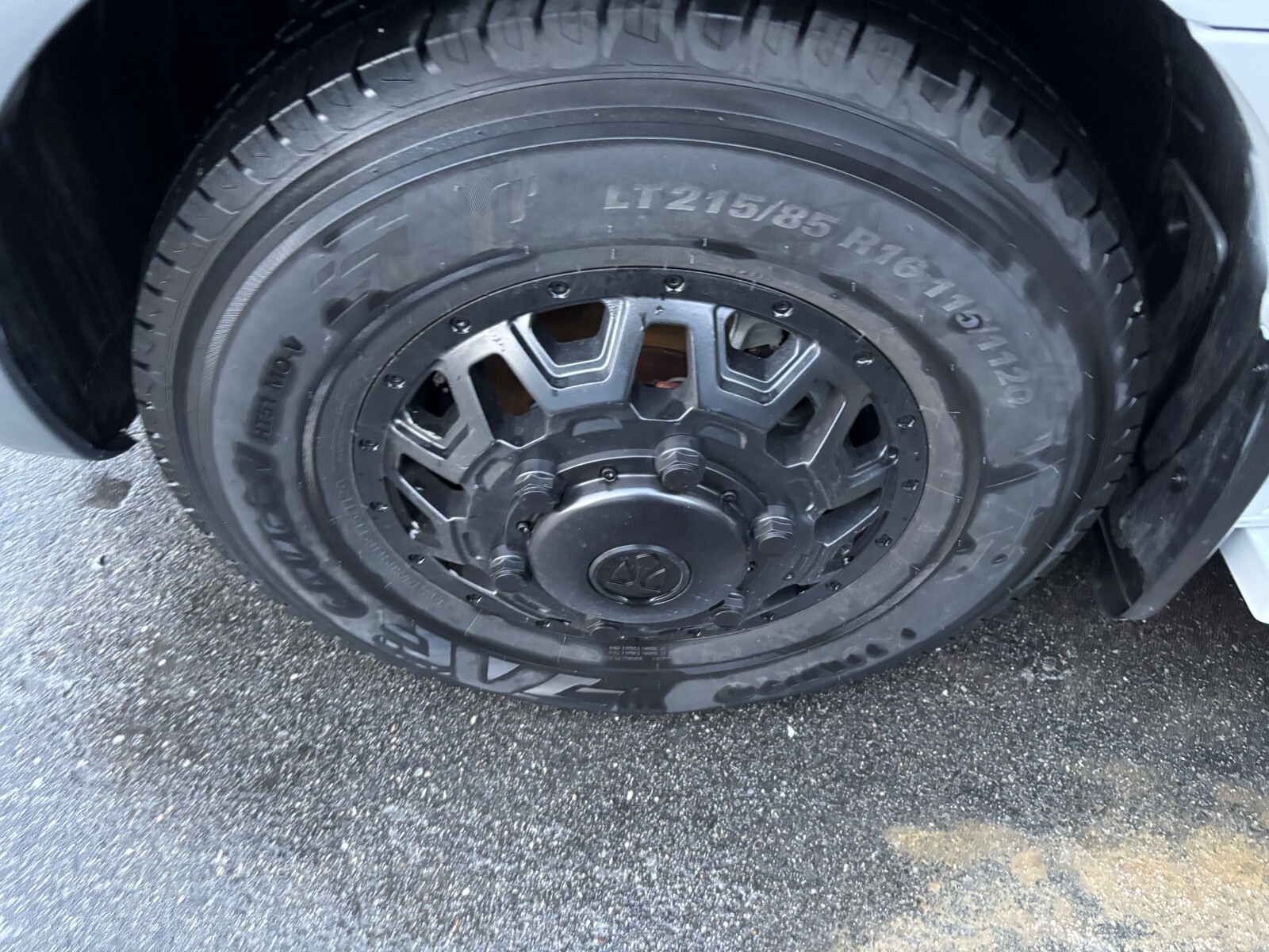 2025 Thor Motor Coach Tiburon