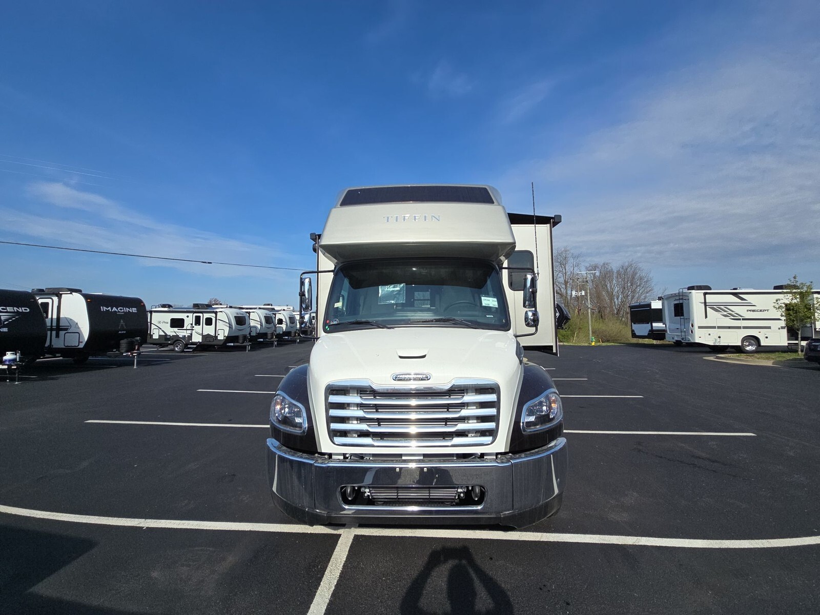 2025 Tiffin Motorhomes Allegro Bay