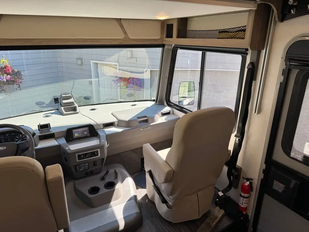 2025 Winnebago Vista Class A Motorhome