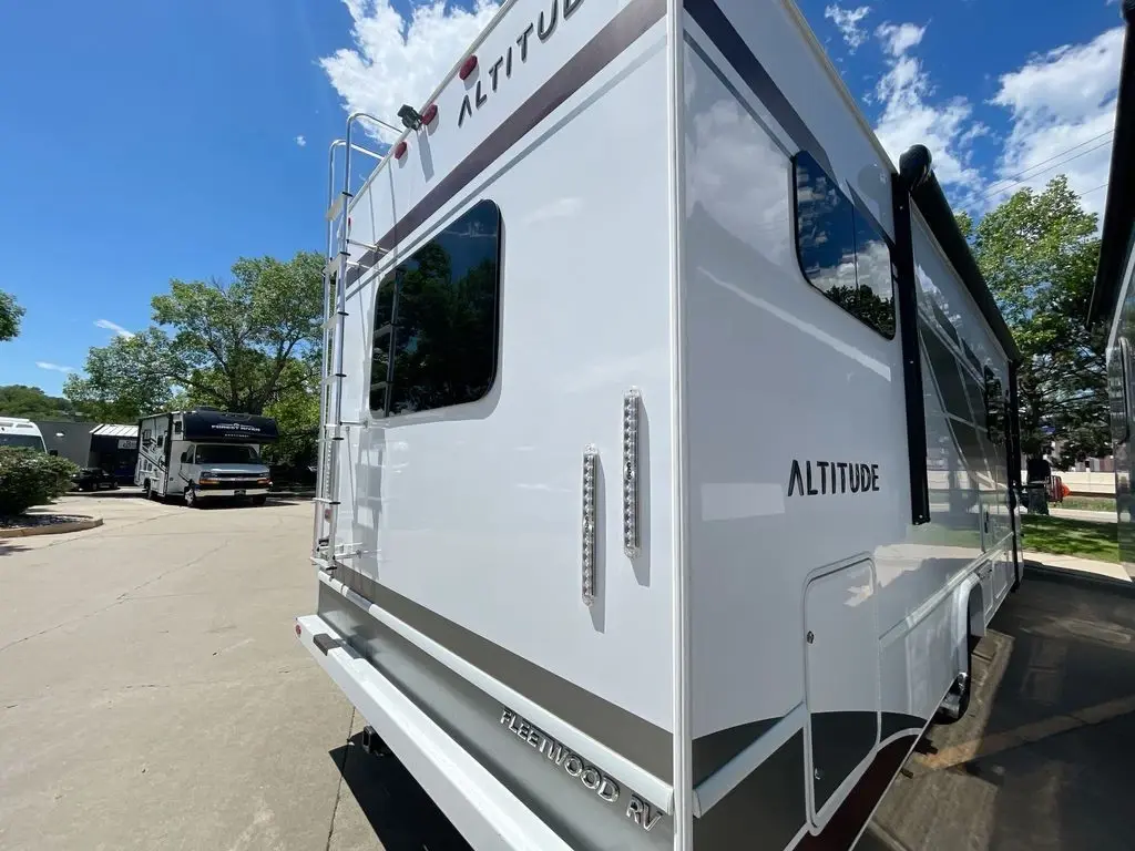 2026 Fleetwood Altitude