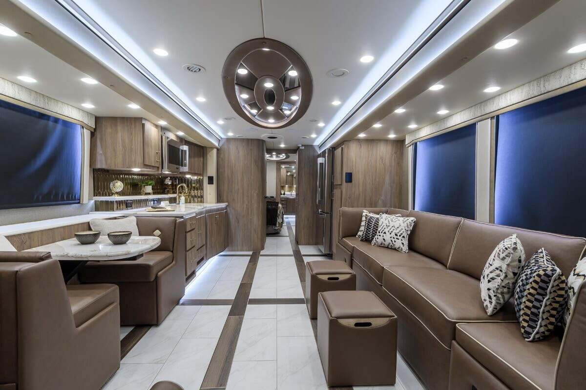 2026 Foretravel Realm FS605