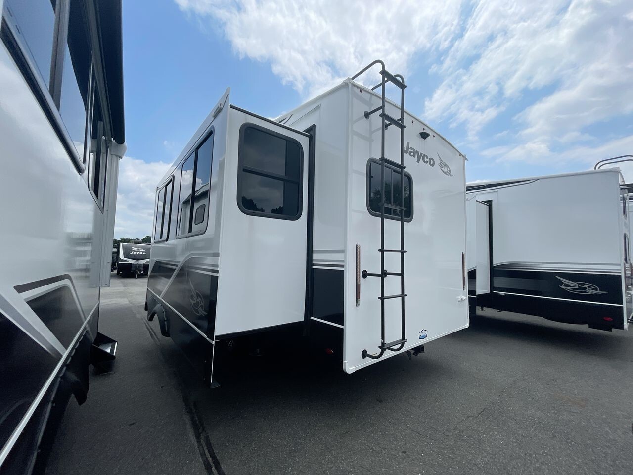 2026 Jayco Eagle HT Fifth Wheel