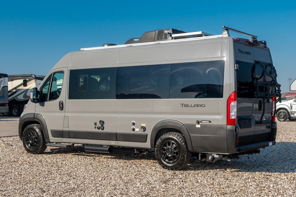 2026 Thor Motor Coach Tellaro