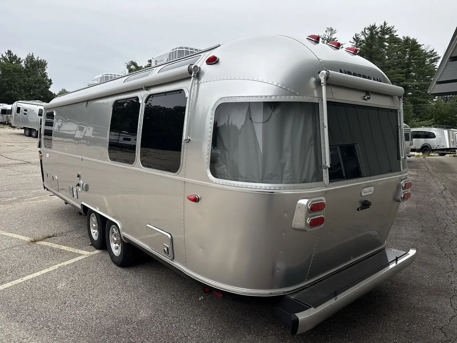 2027 Airstream Flying Cloud
