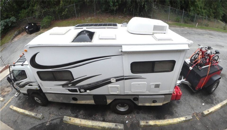 2013 Earthcruiser Outback 4x4 Expedition Vehicle