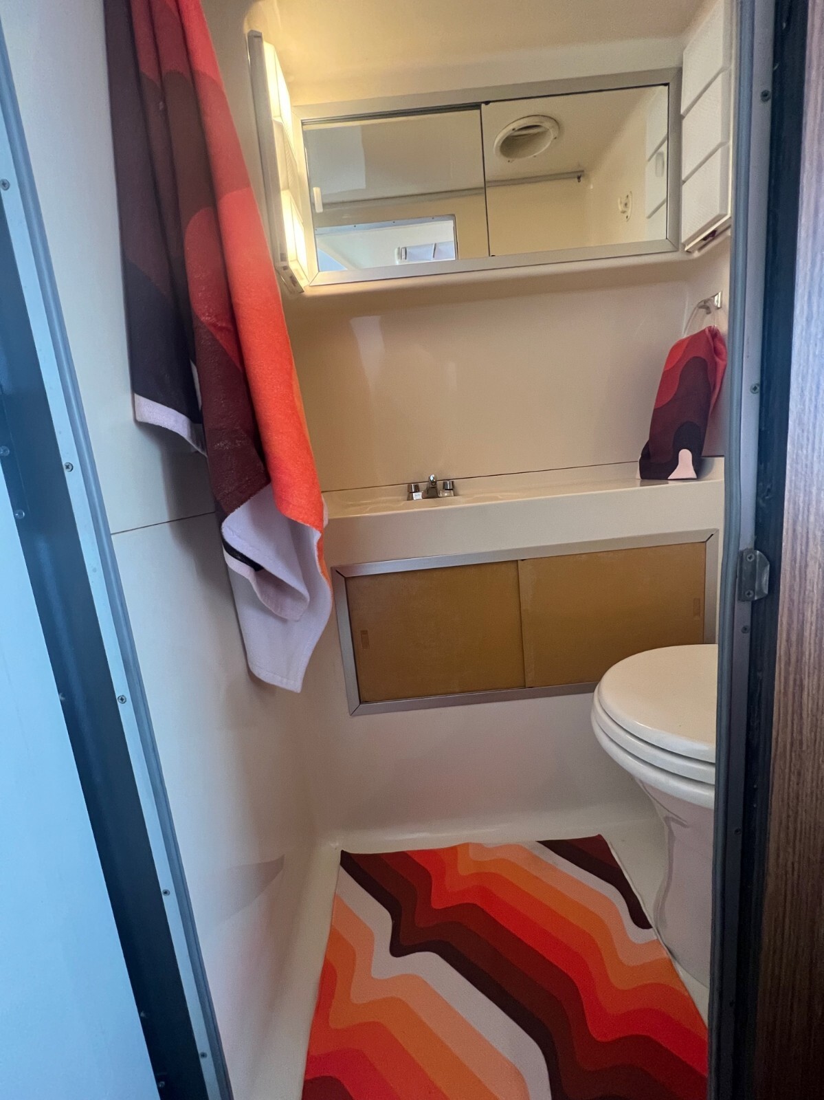 1977 beige GMC GMC motorhome 'Painted Desert Motorhome