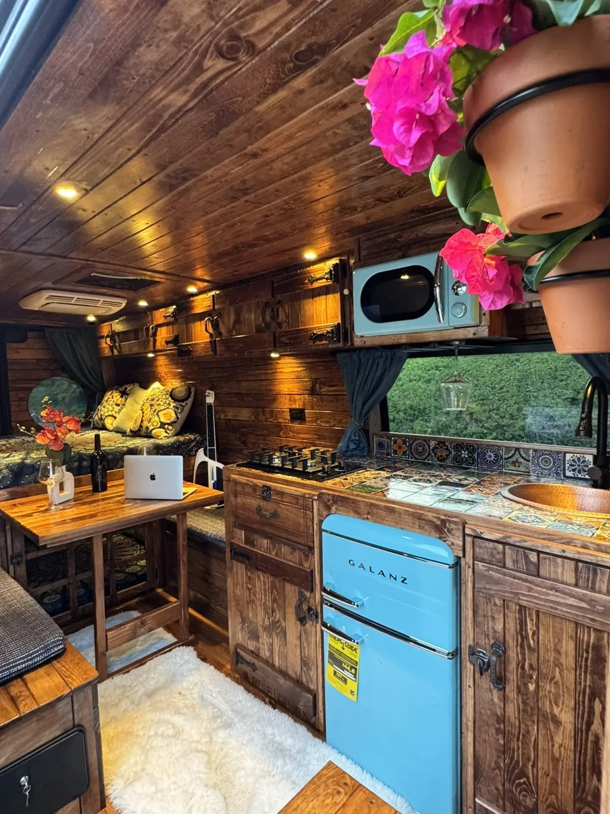 2019 Mercedes-Benz Sprinter 2500 Crew Van
