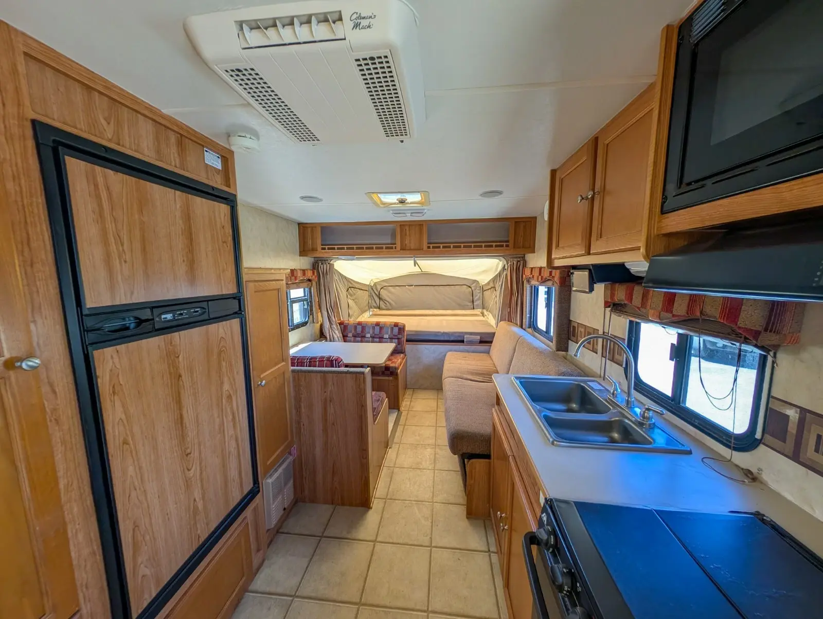 2011 Nash 42T Destination Trailer