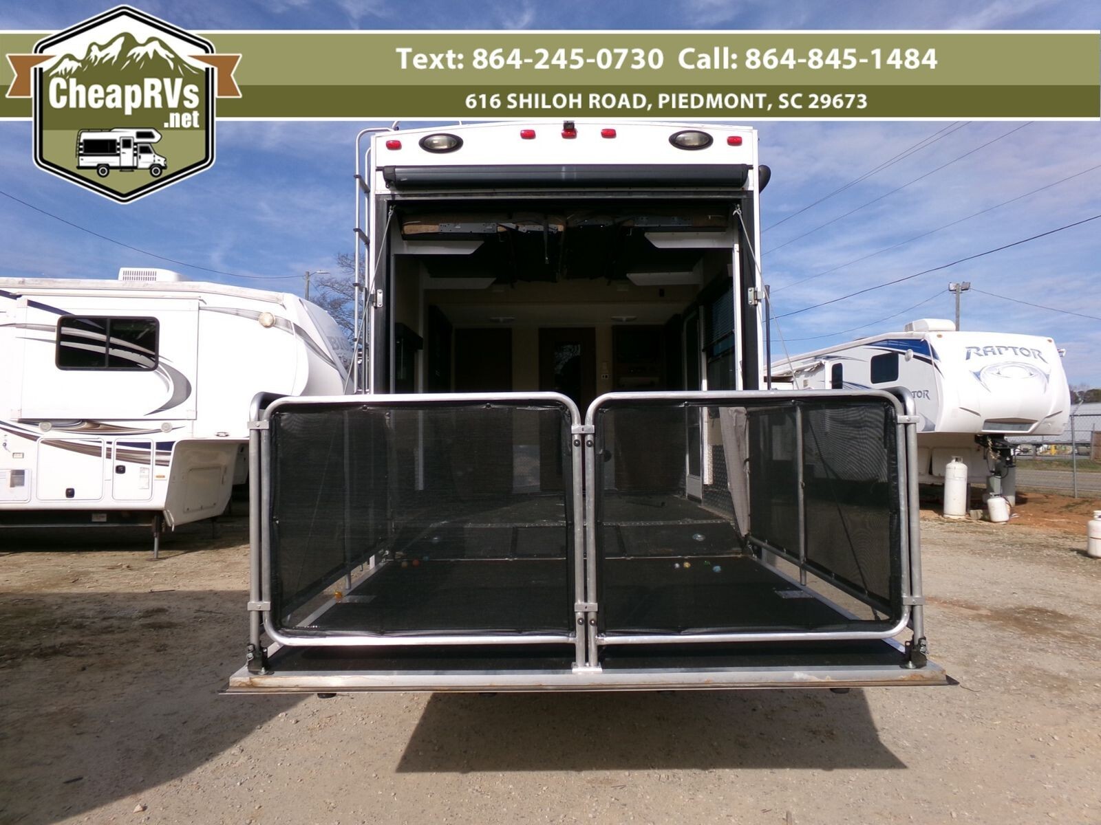 2013 Dutchmen voltage 3950 Toy Hauler