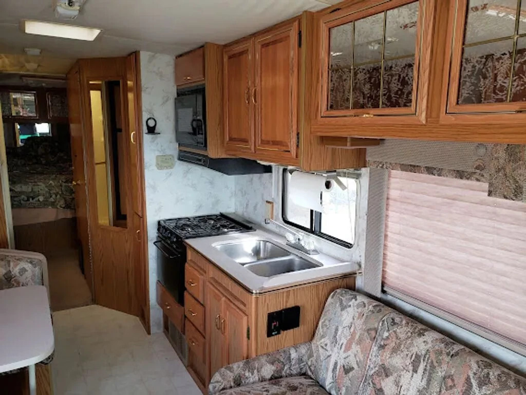 1996 Winnebago