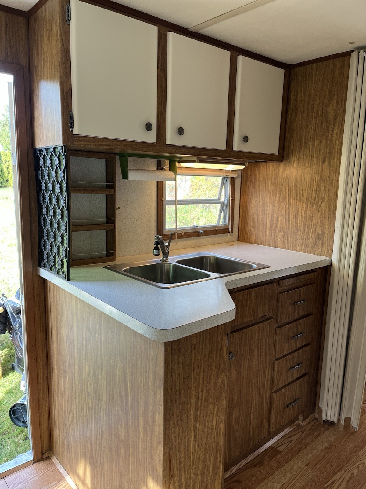 1964 Holiday Rambler travel trailer