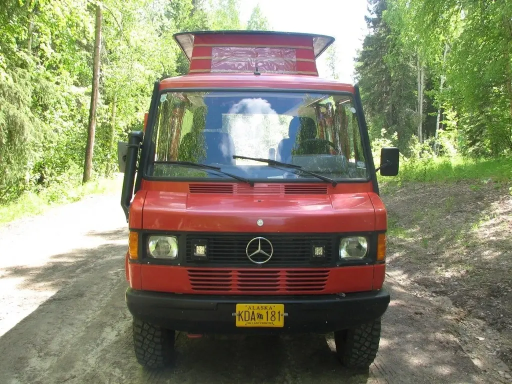 1992 Mercedes 310 Motorized Class B