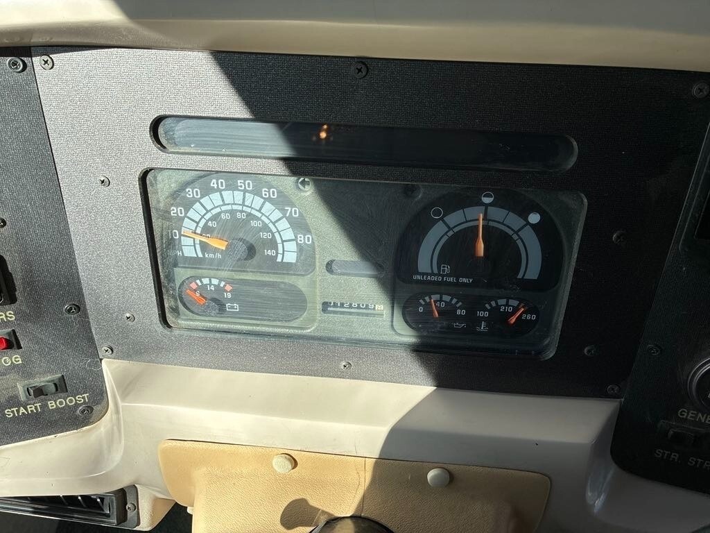 1998 National RV Sea Breeze Motorized Class A