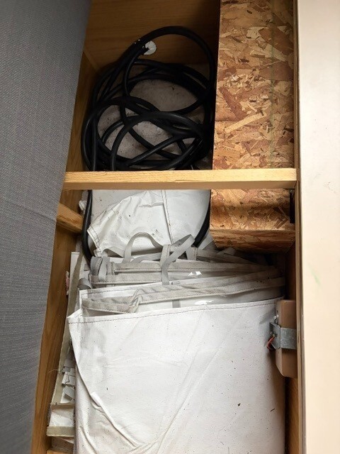 2000 Coleman Destiny Series Pop-Up