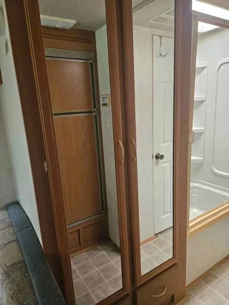 2002 Fleetwood Fiesta Class A Motorhome