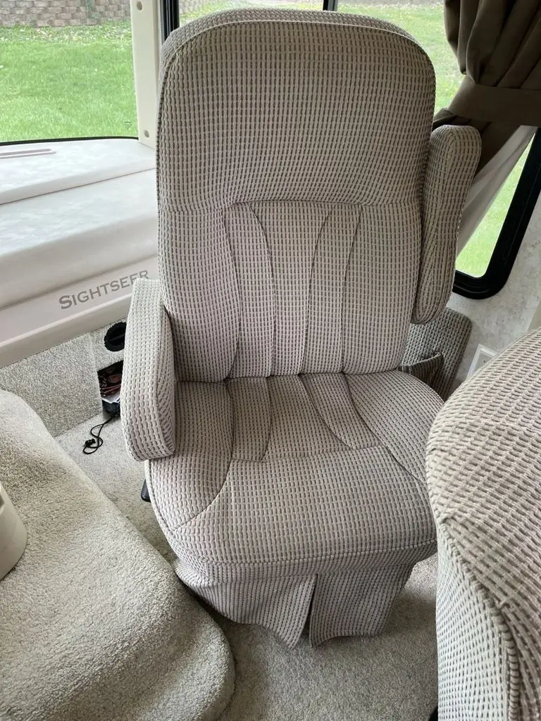 2004 Winnebago Sightseer Class A Motorhome
