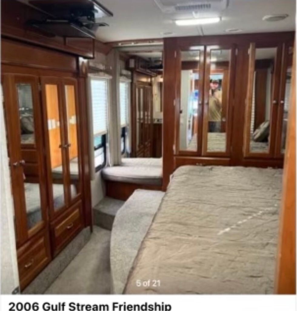 2006 Gulf Stream Friendship G7 Class A Motorhome