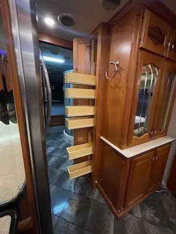2006 Newmar Essex Motorized Class A