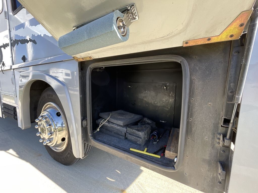 2008 Winnebago ITASCA LATITUDE