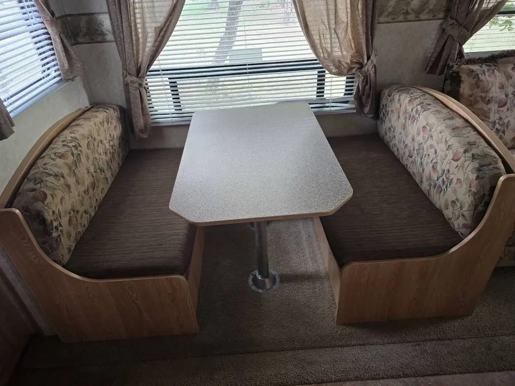 2010 Sunnybrook Brookside Travel Trailer
