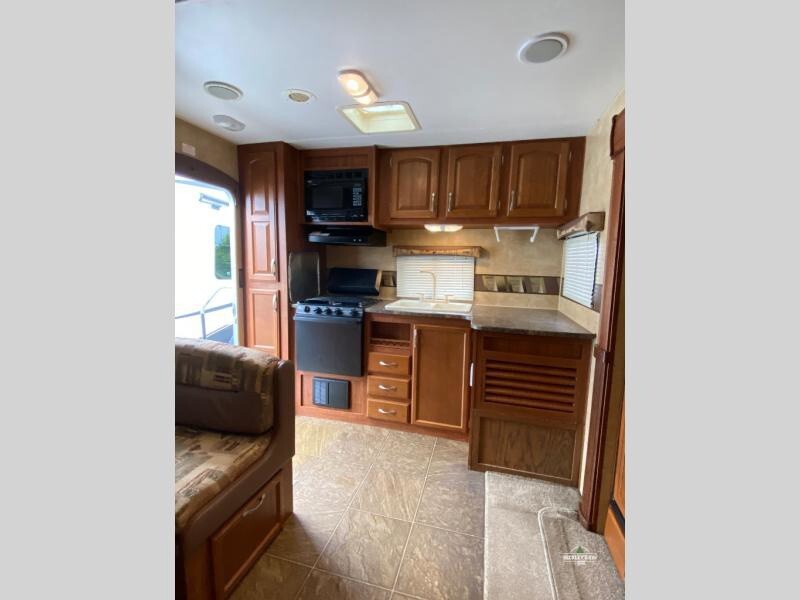 2011 White Jayco Eagle Super Lite Travel Trailer