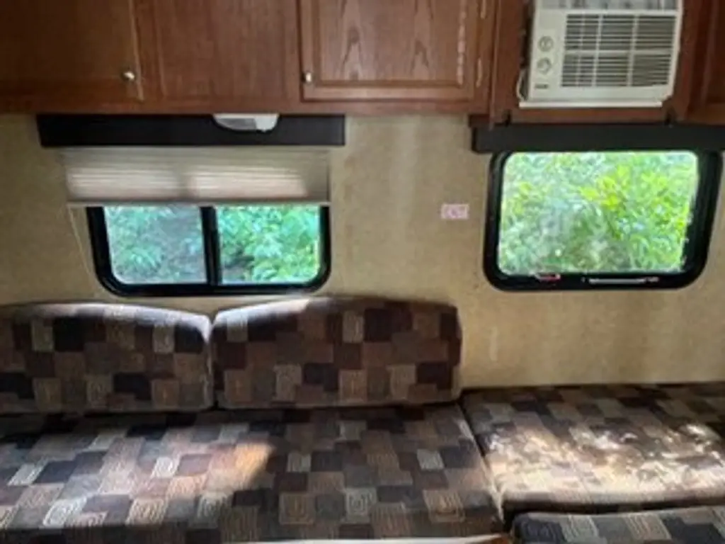2013 Jayco Jay Flight Swift SLX Travel Trailer